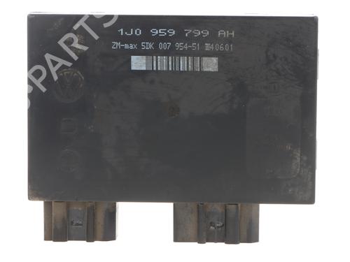 Used Electronic module Electronic module VW GOLF IV (1J1) 1.9 TDI (101 hp) 34008416 34008416