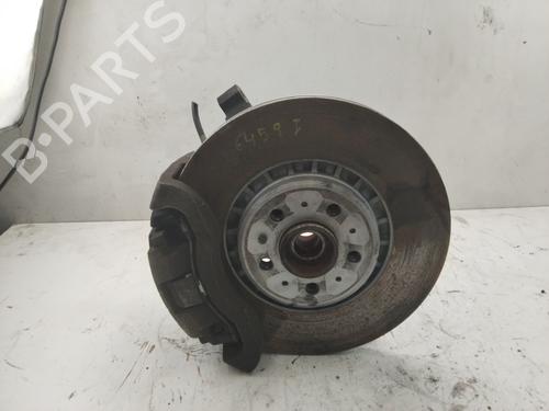 Used Left front steering knuckle VOLVO XC90 I (275) D5 AWD (185 hp) 17808904