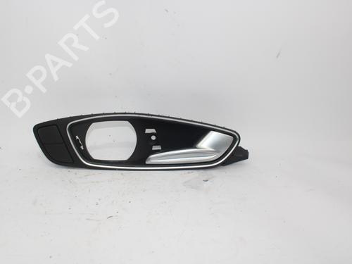 Used Front right interior door handle AUDI A1 Sportback (8XA, 8XF) [2011-2019]  32323428