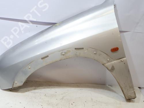 Used Left front fenders Left front fenders 37013074 37013074