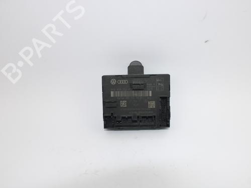 Used Electronic module AUDI A1 Sportback (8XA, 8XF) 1.6 TDI (115 hp) 12307063