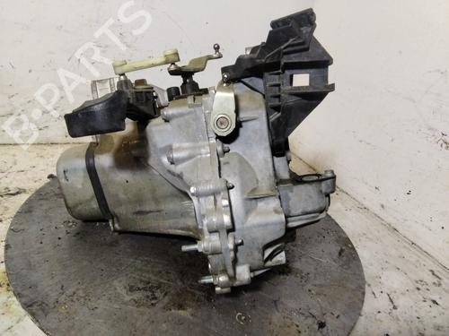 Gearbox CITROËN C4 CACTUS 1.2 VTi 82 | BP36449884M3 - Image 3