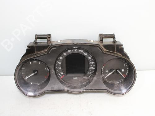 Cuadro instrumentos RENAULT MEGANE IV Hatchback (B9A/M/N_) 1.5 dCi 110 (B9A3) (110 hp) 17752307