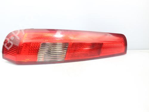 Used Left taillight FORD FIESTA V (JH_, JD_) 1.6 TDCi (90 hp) 16559919