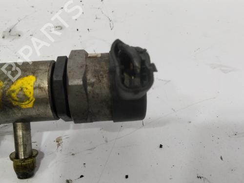 Injection rail OPEL CORSA C (X01)  | BP27198899M98 