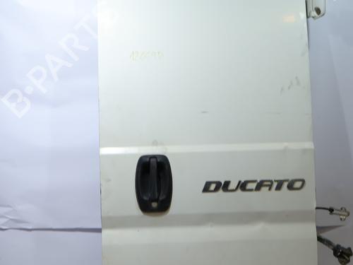 Dør højre bagtil Dør højre bagtil FIAT DUCATO Van (250_) 115 Multijet 2,0 D (116 hp) 37013247 37013247