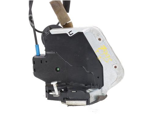 Used Rear left lock LEXUS IS II (_E2_) 220d (ALE20) (177 hp) 30309769