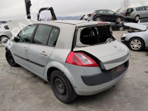 Left headlight RENAULT MEGANE II Saloon (LM0/1_) 1.9 dCi (LM0G, LM1G, LM2C) | BP31311203C28 