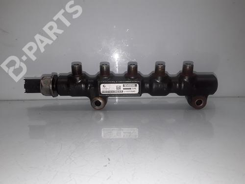 Used Injection rail Injection rail CITROËN XSARA PICASSO (N68) 1.6 HDi (90 hp) 9214040 9214040