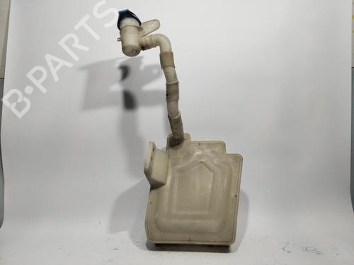 Used Windscreen washer tank SEAT LEON (1P1) [2005-2013]  28950401
