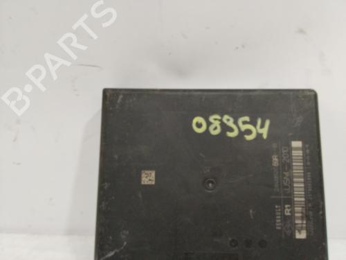 Fuse box RENAULT MEGANE III Hatchback (BZ0/1_, B3_) 1.2 TCe (BZ16, BZ28) | BP25857668E1 