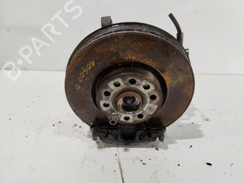 Used Right front steering knuckle VW PASSAT B6 (3C2) 2.0 TDI (110 hp) 31124566