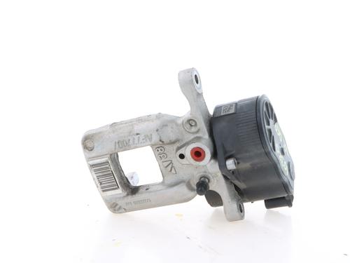 BP30690326M106 main image