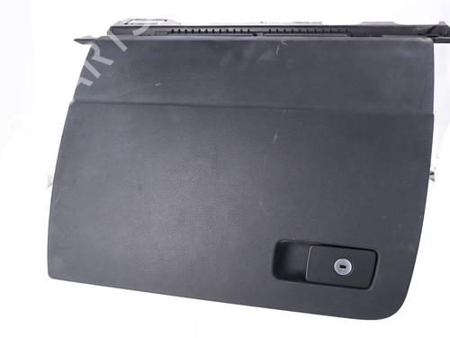 Used Glove box Glove box 39238776 39238776