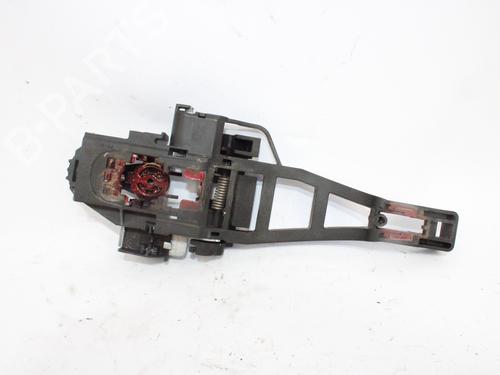 Used Front left exterior door handle FORD FOCUS III [2010-2020]  15470424