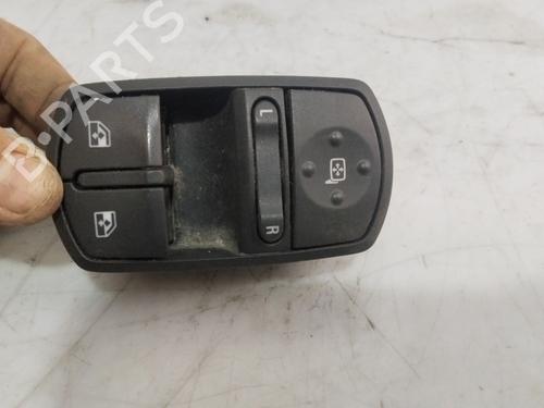 Used Left front window switch OPEL CORSA D (S07) [2006-2015]  27573995
