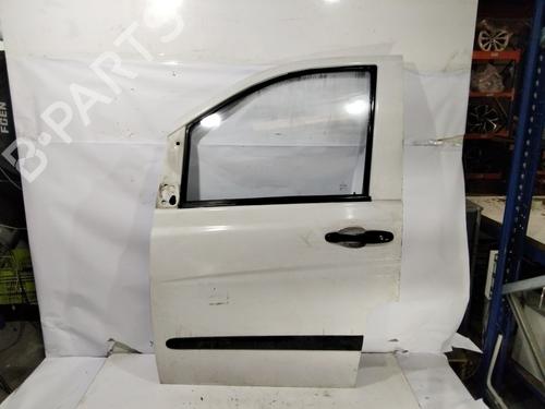 left-front-door-mercedes-benz-vito-bus-w639-2003-31803618 main image