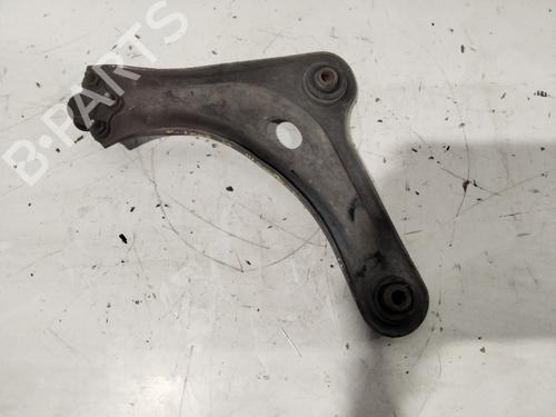 Used Right front suspension arm PEUGEOT 1007 (KM_) [2005-2025]  30403328