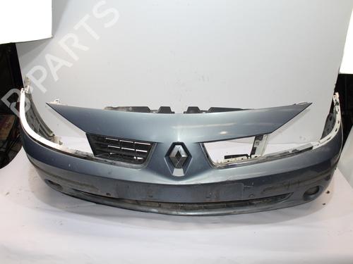 Used Front bumper RENAULT LAGUNA II (BG0/1_) [2001-2007]  13624449