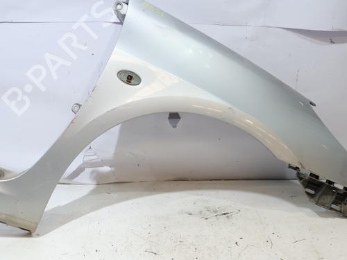 Used Right front fenders Right front fenders 37013260 37013260