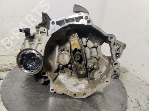 Caixa de velocidades Caixa de velocidades AUDI A3 (8L1) 1.9 TDI (100 hp) 36070956 36070956