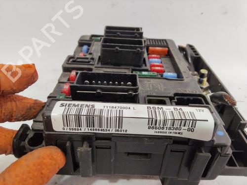 Fuse box CITROËN C3 I (FC_, FN_) 1.4 HDi | BP24650604E1 