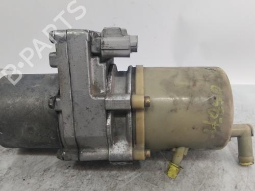 Used Steering pump MAZDA 3 Saloon (BK) [1999-2009]  26239055