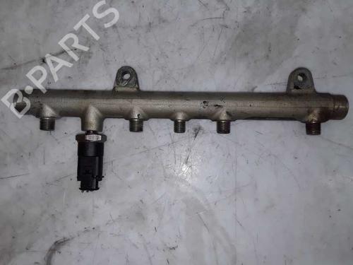 Used Injection rail RENAULT LAGUNA II (BG0/1_) 1.9 dCi (BG08, BG0G) (120 hp) 8578069
