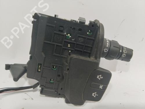 Used Steering column stalk RENAULT SCÉNIC II (JM0/1_) [2003-2010]  22701721