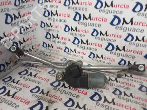 Used Front wiper motor FORD MONDEO III Turnier (BWY) 2.0 TDCi (130 hp) 8553642
