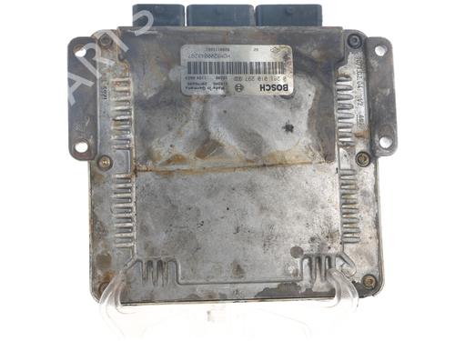 Used Engine control unit (ECU) RENAULT LAGUNA II (BG0/1_) [2001-2007]  31301484