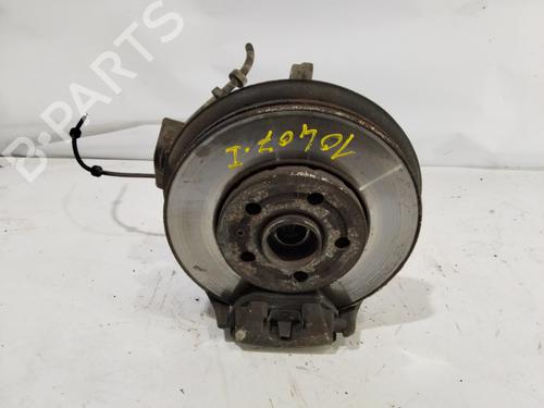 Venstre Styrespindel lagerhus VW POLO IV (9N_, 9A_) 1.9 SDI (64 hp) 30810286