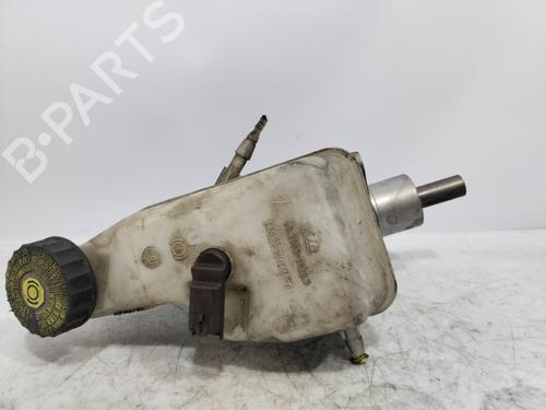 Used Brake master cylinder FIAT SCUDO Van (270_, 272_) 2.0 D Multijet (128 hp) 28817378