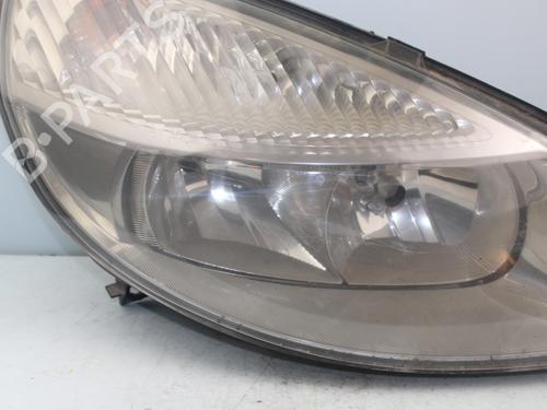 Right headlight RENAULT SCÉNIC II (JM0/1_) 1.9 dCi (JM0G, JM12, JM1G, JM2C) | BP17612932C29 