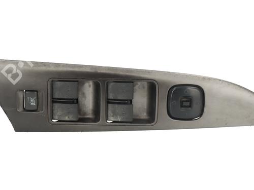 Used Left front window switch MAZDA 3 Saloon (BK) [1999-2009]  31250319