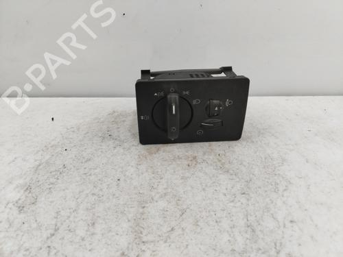 Used Headlight switch FORD FOCUS II Turnier (DA_, FFS, DS) [2004-2012]  18654995