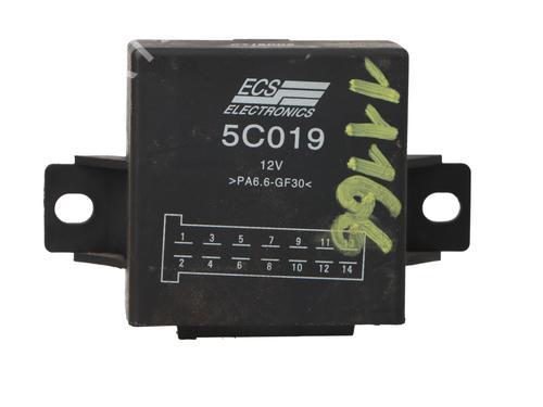 Used Electronic module OPEL VECTRA C (Z02) 2.2 DTI 16V (F69) (125 hp) 32771740