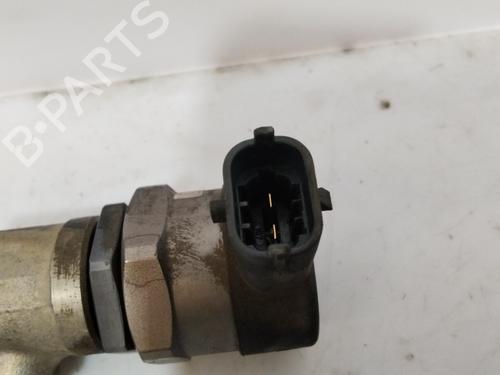 Injection rail OPEL CORSA C (X01) 1.3 CDTI (F08, F68) | BP27621198M98 