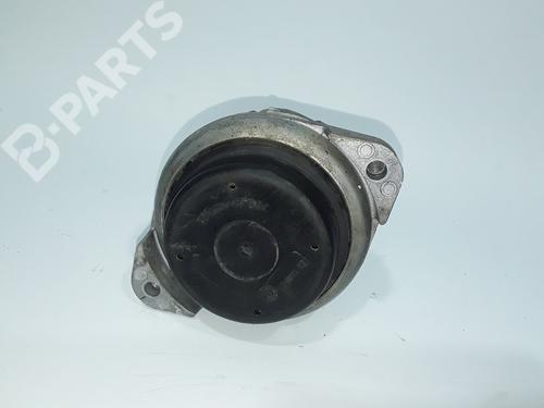 Used Engine mount Engine mount BMW 3 (E90) 318 d (122 hp) 10709829 10709829
