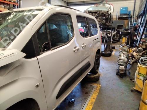 ABS pump CITROËN BERLINGO (ER_, EC_) 1.5 BlueHDi 100 | BP29002243M43 