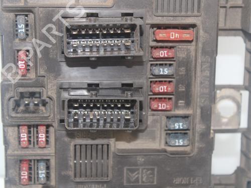 Fuse box CITROËN C5 I (DC_) 2.0 HDi (DCRHZB, DCRHZE) | BP16497022E1 