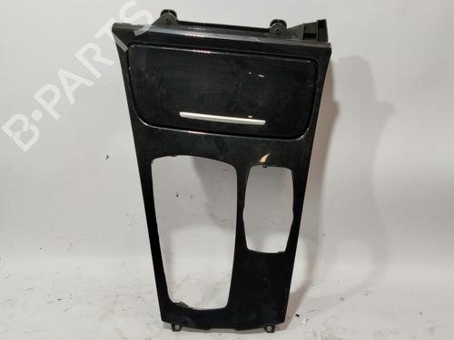 Used Armrest / Center console BMW 5 Gran Turismo (F07) 520 d (184 hp) 28544352