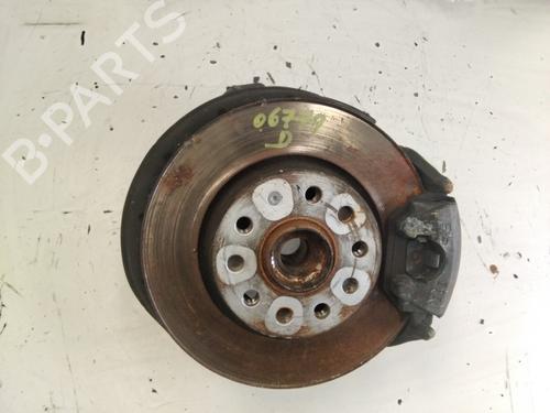 Used Right front steering knuckle VW GOLF VI (5K1) 1.6 TDI (105 hp) 23451343