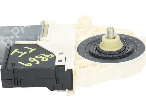 Used Left rear window motor RENAULT MEGANE III Grandtour (KZ0/1) [2008-2016]  30961810