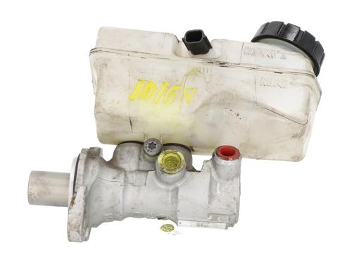 Used Brake master cylinder RENAULT CAPTUR I (J5_, H5_) [2013-2025]  30467996
