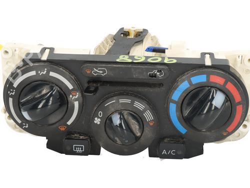 AC-Styringsenhed/Manøvreenhed NISSAN MICRA III (K12) 1.5 dCi (82 hp) 31331073