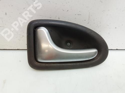 Used Front left interior door handle Front left interior door handle RENAULT MEGANE I Classic (LA0/1_) 1.9 dTi (LA08, LA0N, LA0K) (98 hp) 8582476 8582476