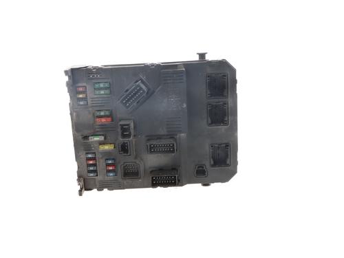Used Fuse box CITROËN C4 Picasso II [2013-2026]  31604122