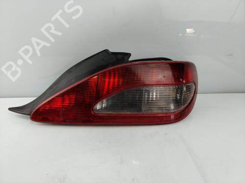 Højre baglygte PEUGEOT 406 Coupe (8C) 2.0 16V (132 hp) 19072262