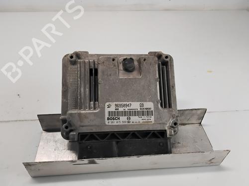 Used Engine control unit (ECU) OPEL ANTARA A (L07) [2006-2017]  28670664